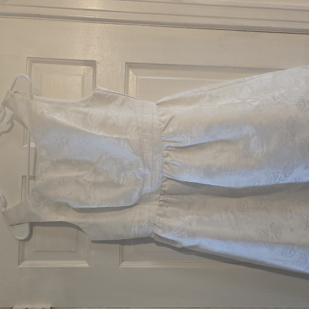 Ark & Co. Elegant White Sleeveless Dress